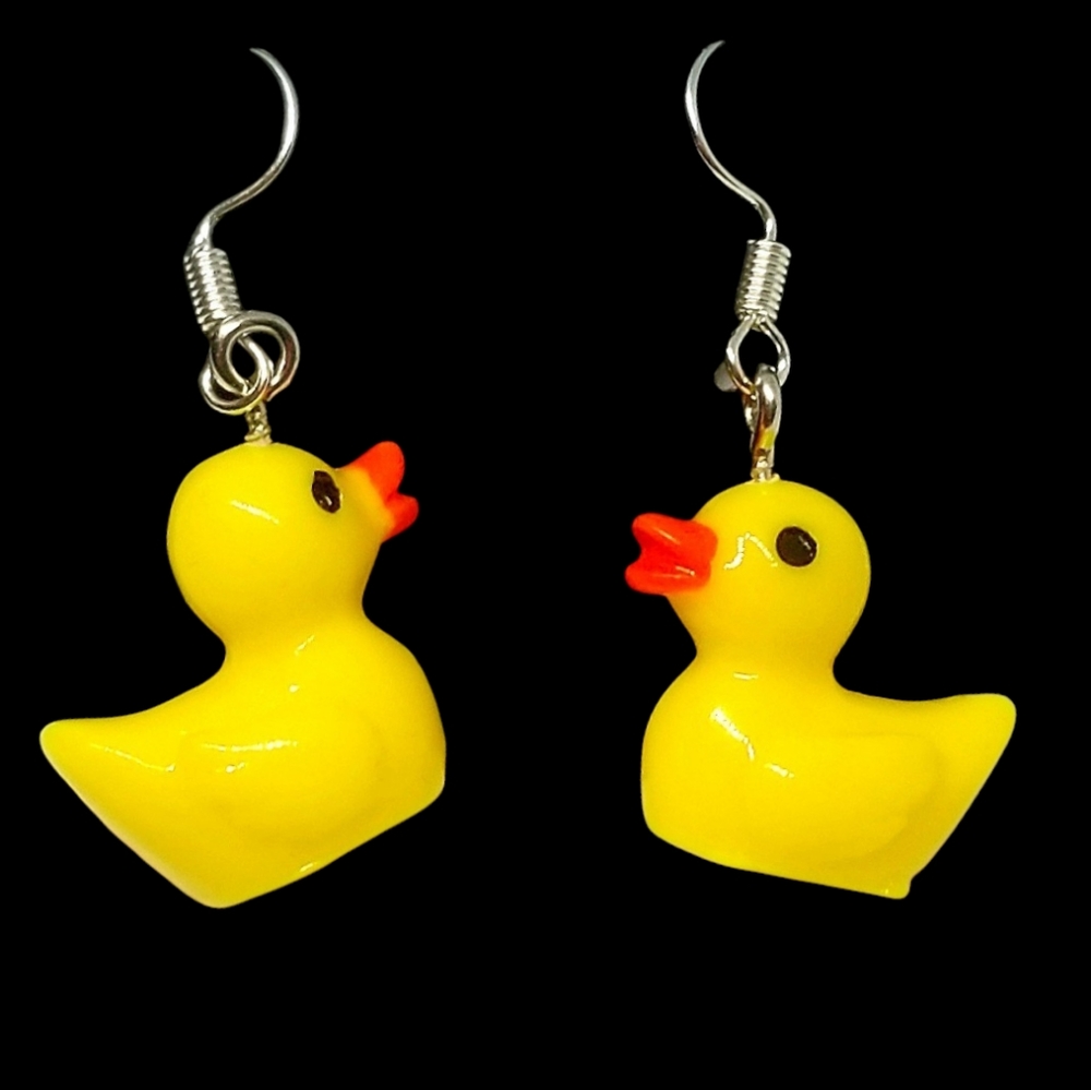 Hilarious yellow ducks drop earrings funny gag gift